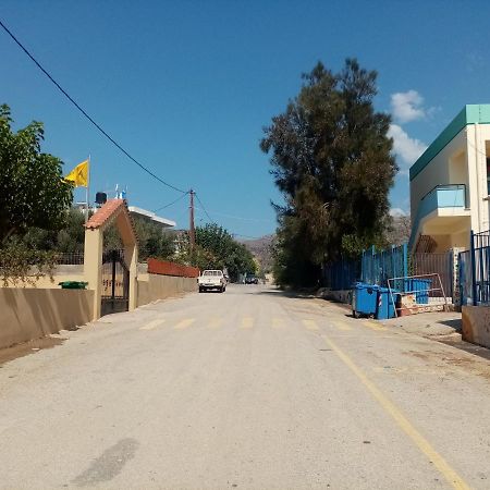 Vine Veranda Palaiochora Dış mekan fotoğraf